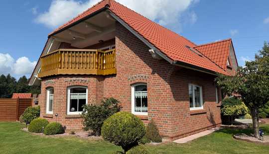 Bild von Großheide: Großes Einfamilienhaus in ruhiger Lage