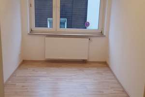 WHAU!!!WHIRLPOOL!! -2-Zimmer-Whg. mit Garten/Terrasse und Einbauküche in Wuppertal – Rolandstr. 8, 42105 Elberfeld, Wuppertal – Vorschaubild 3