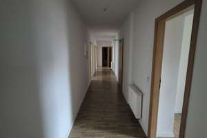 Vollvermietetes und großes MFH mit Balkonen und Stellplätzen in guter und ruhiger Lage! – Die vollständige Adresse der Immobilie erhältst du vom Anbieter., 9130 Sonnenberg, Chemnitz – Vorschaubild 16