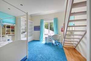 Sonnenlage, Villa auf parkähnlichem Grundstück, Pool, Solar, von Privat – München (Kreis) – Vorschaubild 9
