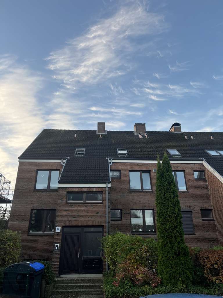 Gut geschnittene 3-4-Zimmer Maisonettewohnung mit Balkon