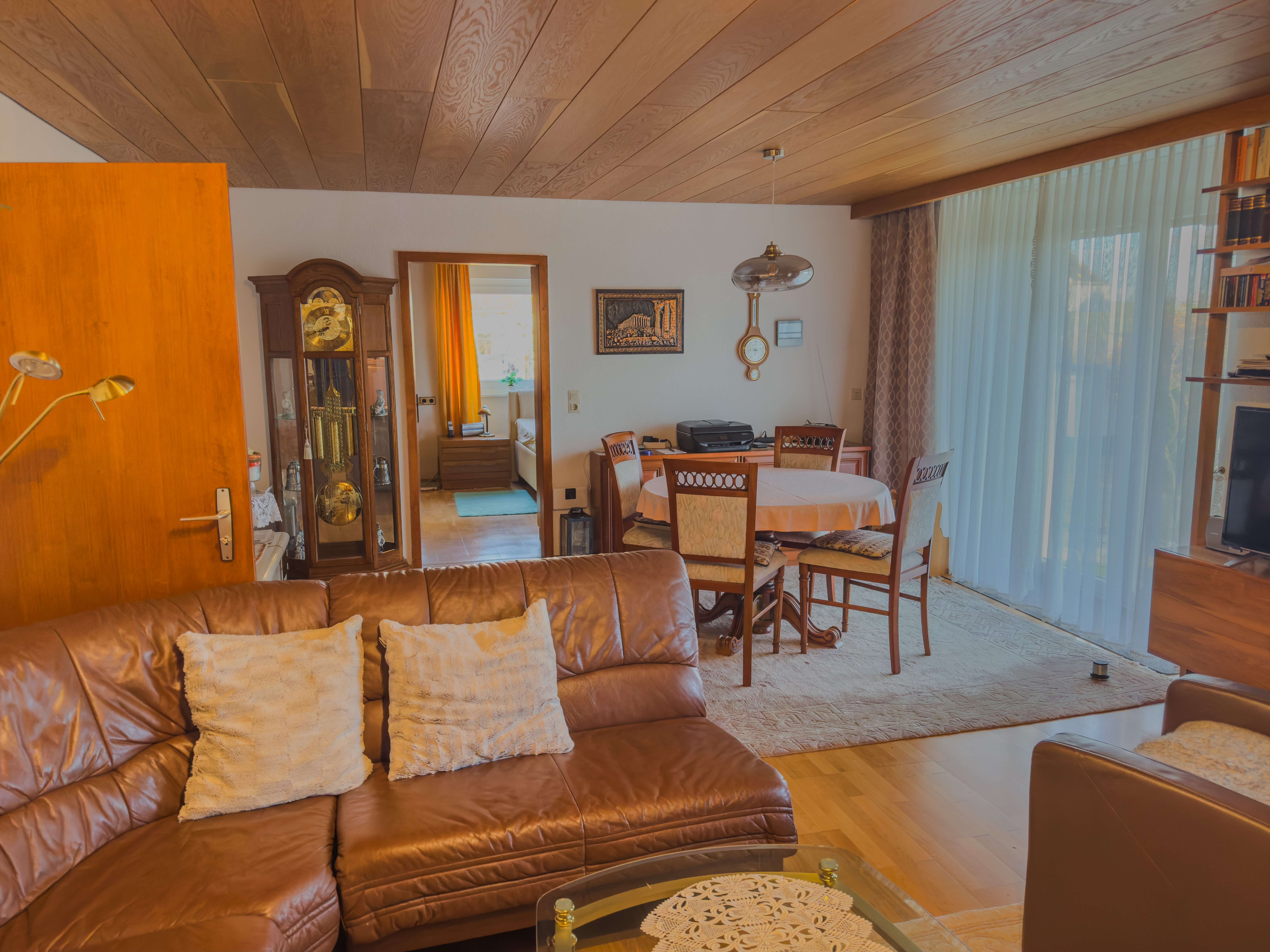 Immobilie in Ühlingen-Birkendorf - Gepflegtes Dreifamilienhaus mit großzügigem Grundstück, flexiblen Nutzungsmöglichkeiten und solid... - Bild 10