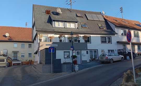 Großes Doppelhaus in Eningen u.A.