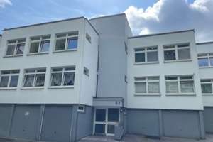 Traumhafte Terrassenwohnung; 2,5 Zimmer am Nützenberg mit Sonnenterasse und Stellplatz – Nützenberger Str. 83, 42115 Elberfeld West, Wuppertal – Vorschaubild 2
