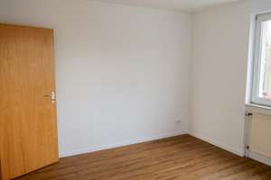 Jetzt zugreifen, attraktive 2-Zimmer-Wohnung mit Balkon in Top Lage – Düsseldorfer Landstraße 138, 47249 Buchholz, Duisburg – Vorschaubild 11