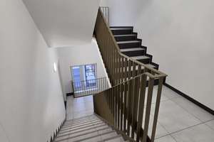 Frankfurt Ostend / Stilvoll möblierte 2-Zimmer Wohnung genüber der EZB /Stylishly Furnished 2-Room A – Die vollständige Adresse der Immobilie erhältst du vom Anbieter., 60314 Ostend, Frankfurt am Main – Vorschaubild 5