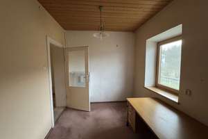 Repräsentatives Mehrfamilienhaus mit vielseitigen Nutzungsmöglichkeiten – Dr.-Gäch-Straße 2, 94374 Schwarzach – Vorschaubild 23