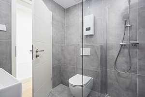 Licht, Raum & Wohnkomfort: Maisonette-Feeling mit großem Balkon – Die vollständige Adresse der Immobilie erhältst du vom Anbieter., 40593 Urdenbach, Düsseldorf – Vorschaubild 4