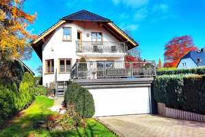 Wohnhaus mit gehobener Aussstattung in bevorzugter Wohnlage! – Plauen – Vorschaubild 1