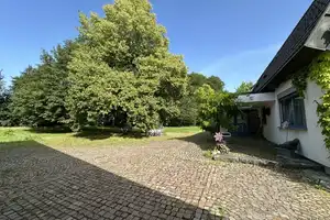 Freistehendes Einfamilienhaus mit parkähnlichem 
Anwesen und Waldgrundstück! – Alb-Donau-Kreis – Vorschaubild 12