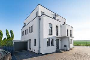 Hochmodernes Raumwunder: 7-Zi-Wohlfühl-DHH! EBK! Studio! Panoramaterrasse! Garage! Effizienzhaus! – Die vollständige Adresse der Immobilie erhältst du vom Anbieter., 40489 Angermund, Düsseldorf – Vorschaubild 17