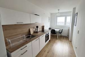 N-Bauernfeind ! Chice,helle,möblierte 3 ZW, 86 m²Einbauküche,2 Balkone mit Fernsicht,8.OG mit Aufzug – Die vollständige Adresse der Immobilie erhältst du vom Anbieter., 90471 Rangierbahnhof-Siedlung, Nürnberg – Vorschaubild 6