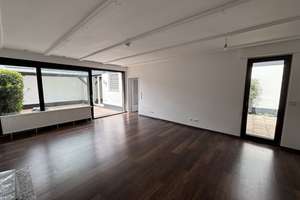 myHome-Immobilien /  Freistehendes ATRIUM Haus mit EBK, Keller und großen Innenhof in Top Lage – Lehenstraße 13, 63069 Klinikum Offenbach, Offenbach am Main – Vorschaubild 4