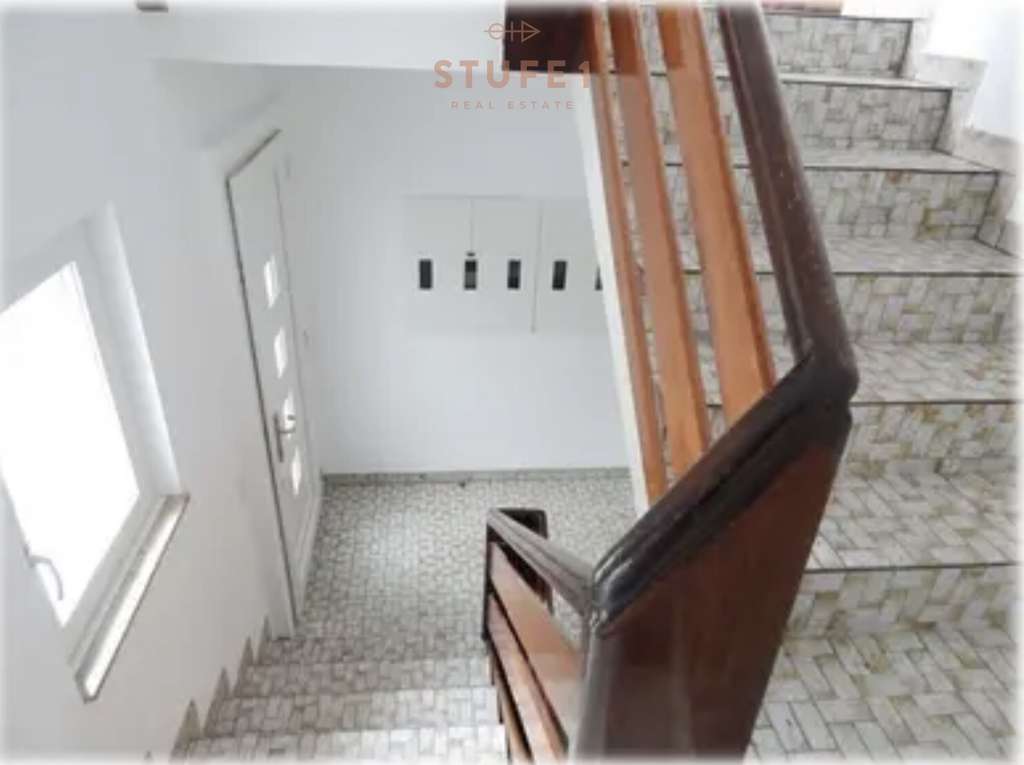 Immobilie in Herdecke - Gepflegtes Dreifamilienhaus in begehrter Lage von Herdecke – Vielseitige Nutzung mit Ausbaureserve - Bild 2