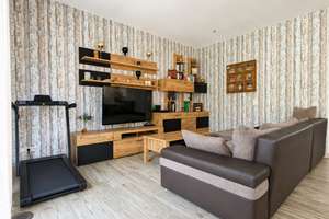 Modernes 217-m²-Familienhaus mit 8 Zimmern, PV-Speicher, Wallbox, Solar & großem Garten – Die vollständige Adresse der Immobilie erhältst du vom Anbieter., 94419 Reisbach – Vorschaubild 15