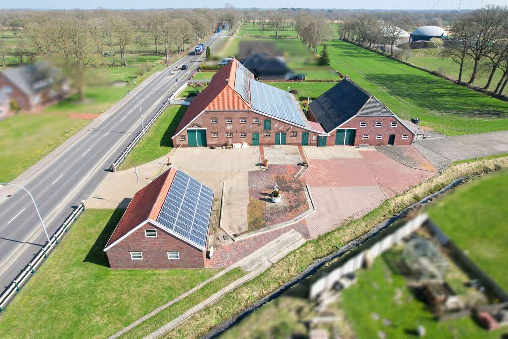 Immobilie in Großefehn - Ländliches Anwesen mit Stallungen und Weitblick – ideal für Pferdehaltung - Bild 1