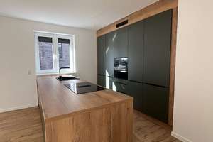 Neubau (2025) –Zweitbezug: wunderschöne 5,5 Zi. Stadt-DHH mit Dachterrasse, Wärmepumpe, Photovoltaik – Die vollständige Adresse der Immobilie erhältst du vom Anbieter., 22846 Norderstedt – Vorschaubild 3