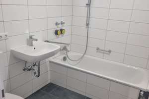 Alltagstaugliche 1-Zimmer-Wohnung in Augsburg – Drost-Hülshoff-Str. 5, 86157 Pfersee-Süd, Augsburg – Vorschaubild 3