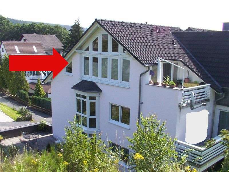 Charmante, moderne Dachgeschosswohnung (3-ZKB), Loggia & Balkon in sehr gepflegtem Mehrfamilienhaus