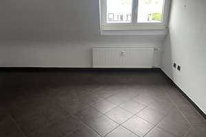 Modernes Wohnen: 2-Zimmer-Dachgeschosswohnung in Köln-Höhenberg – Kulmbacher Str. 8, 51103 Höhenberg, Köln – Vorschaubild 14