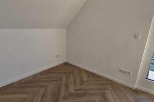 Neubezug nach Kernsanierung - Gehobene Dachgeschosswohnung mit 2 Zimmern und modernem Flair in Bilk  – Fleher Straße 154, 40223 Bilk, Düsseldorf – Vorschaubild 43
