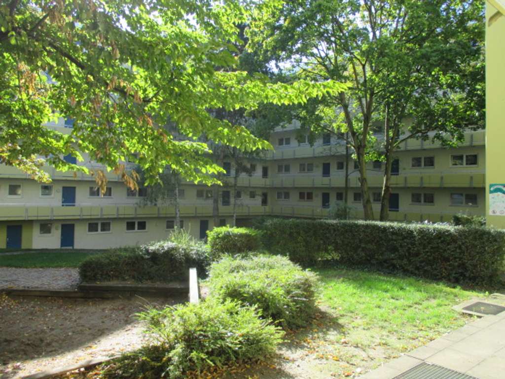 Immobilie in Frankenthal (Pfalz) - Vermietete 3 Zi.-ETW + 1 KFZ-Stellplatz in Frankenthal - Bild 2