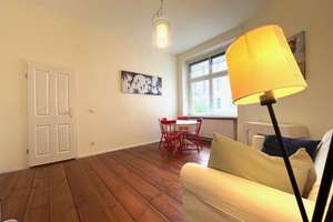 Charmante 1,5 Zimmerwohnung in Prenzlauerberg ! Provisionen in Höhe von 3,57 % des Kaufpreises – Winsstraße 56, 10405 Prenzlauer Berg, Berlin – Vorschaubild 2
