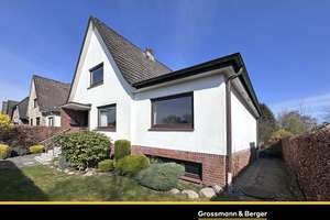 Einfamilienhaus mit großem Garten