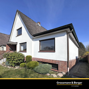 Einfamilienhaus mit großem Garten