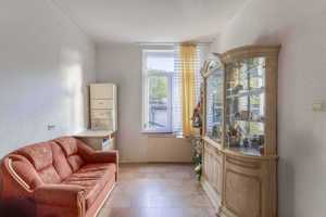 2 Einheiten, ein Haus – Gepflegtes Wohnen mit Charme und Komfort in Duisburg-Fahrn – Duisburg – Vorschaubild 3