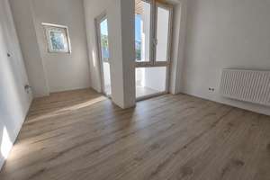 Erstbezug! Modernisierte 4-Zi. mit großem Balkon – Die vollständige Adresse der Immobilie erhältst du vom Anbieter., 45279 Freisenbruch, Essen – Vorschaubild 3