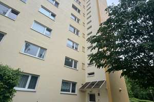 3-Zimmer-Obergeschosswohnung in München - Stadtteil Bogenhausen - zu verkaufen! – Die vollständige Adresse der Immobilie erhältst du vom Anbieter., 81927 Englschalking, München – Vorschaubild 4