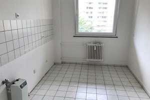 3 Zimmer Wohnung mit großzügigem Balkon und Blick ins Grüne! – Am Brünnchen 9, 56072 Metternich, Koblenz – Vorschaubild 2