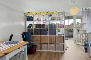 Zentrale Geräumige 1-Zimmerwohnung mit ruhigem Südbalkon, eigener Stellplatz inklusive! – 23558 Sankt Lorenz Süd, Lübeck – Vorschaubild 3