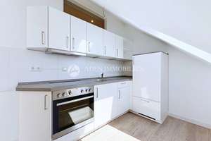 Dachgeschosswohnung mit Südbalkon: Stilvolle 2,5-Zimmer-Wohnung in Top-Zustand – Trützschlerstr. 12, 12487 Johannisthal, Berlin – Vorschaubild 10