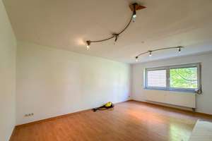 Renovierungsbedürftige 4-Zimmer-Wohnung mit Balkon in begehrter Weststadtlage – Die vollständige Adresse der Immobilie erhältst du vom Anbieter., 38120 Weststadt, Braunschweig – Vorschaubild 6
