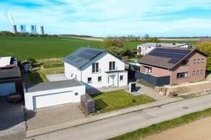 KfW 40+ Smart Home Einfamilienhaus mit Einliegerwohnung, Doppelgarage & Garten in Bedburg – Die vollständige Adresse der Immobilie erhältst du vom Anbieter., 50181 Bedburg – Vorschaubild 35