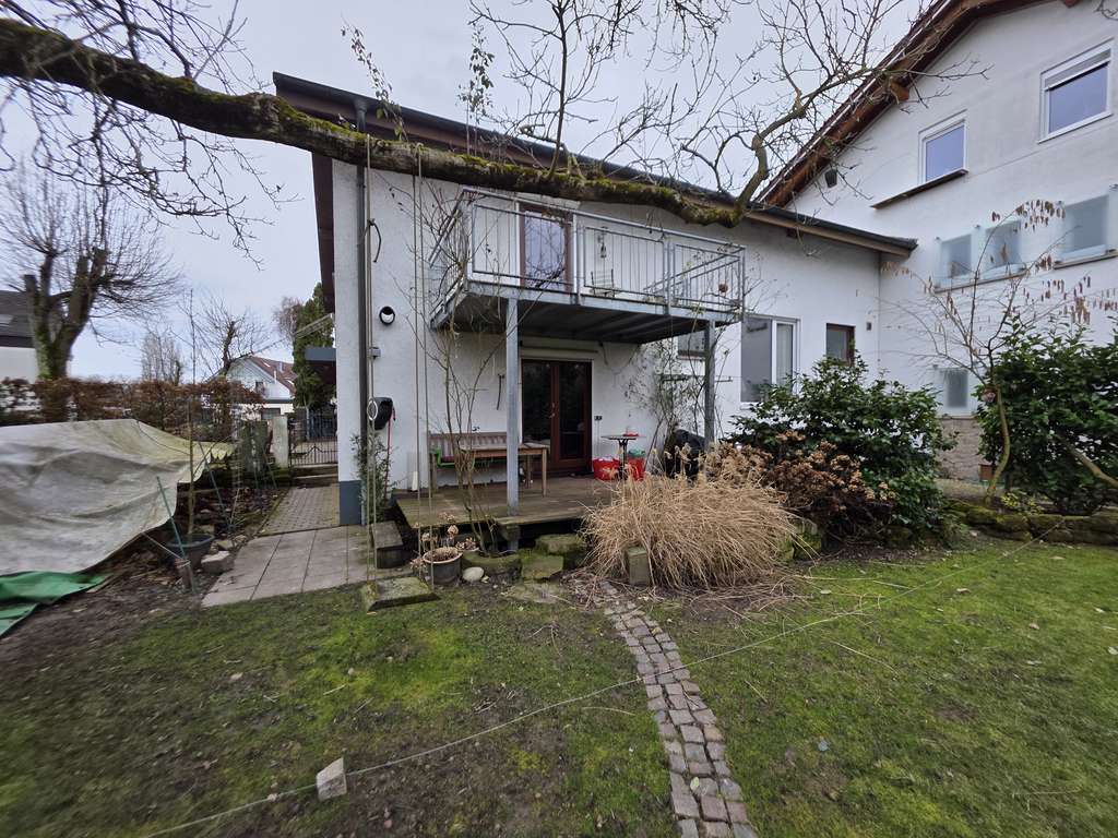 Immobilie in Iffezheim - +++ großes & charmantes 1-Familienhaus + Zwei Garagen + ruhige Lage von Iffezheim +++ - Bild 2