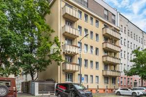 Ihr neues Wohnglück: Stilvolle Hochparterrewohnung mit Parkett und Einbauküche – Die vollständige Adresse der Immobilie erhältst du vom Anbieter., 10243 Friedrichshain, Berlin – Vorschaubild 7