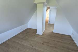 Erstbezug nach Sanierung: Traumhafte Maisonette-Wohnung mit idyllischem Garten am Naturschutzgebiet – Im Teilholz 40, 33739 Jöllenbeck, Bielefeld – Vorschaubild 11