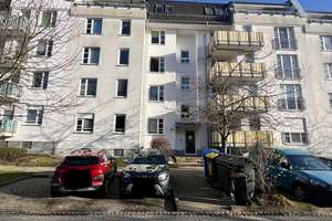 Ansprechende 3-Zimmer-Wohnung mit Balkon in Chemnitz – Leopoldstraße 22, 9113 Schloßchemnitz, Chemnitz – Vorschaubild 1