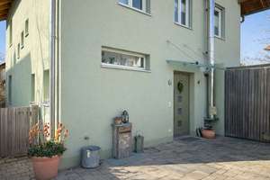 Sonniges Einfamilienhaus mit Garten und viel Raum zum Leben - in bester Lage von Grafing – Die vollständige Adresse der Immobilie erhältst du vom Anbieter., 85567 Grafing bei München – Vorschaubild 2