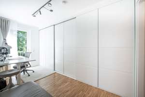 Wahre Rarität in Stuttgart - wunderschönes Einfamilienhaus mit viel Platz und parkähnlichem Garten – Die vollständige Adresse der Immobilie erhältst du vom Anbieter., 70437 Zuffenhausen-Im Raiser, Stuttgart – Vorschaubild 24