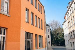 Loft-Feeling in Toplage: 4 Zimmer mit privatem Garten