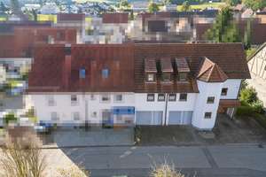 Großzügiges Einfamilienhaus mit Einliegerwohnung, 3 Garagen in ruhiger Lage – Die vollständige Adresse der Immobilie erhältst du vom Anbieter., 89150 Laichingen – Vorschaubild 4