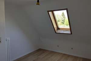 Gepflegtes Reihenhaus mit 4 Zimmern in Laufenburg (Baden) – Die vollständige Adresse der Immobilie erhältst du vom Anbieter., 79725 Laufenburg (Baden) – Vorschaubild 16