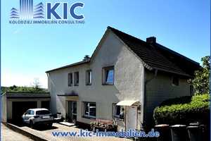 Zweifamilienhaus mit Garage in Kürten-Bechen – Rheinisch-Bergischer Kreis – Vorschaubild 1