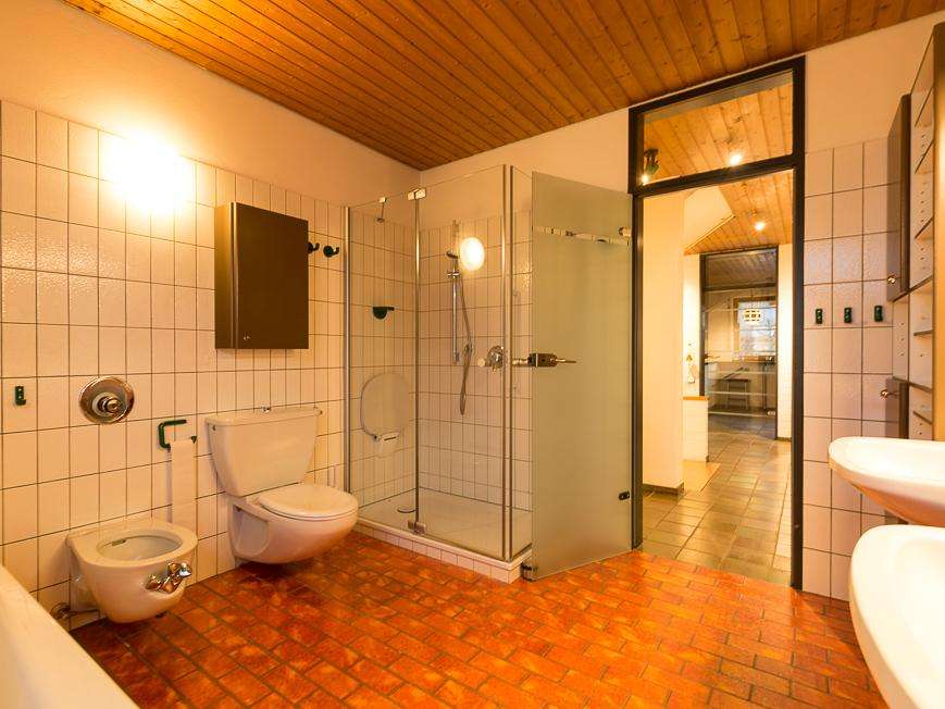 Immobilie in Herford - Viel Raum. Viel Ruhe. Viel Ausblick. Großes Zweifamilienhaus in Nieder-Eickum - Bild 16