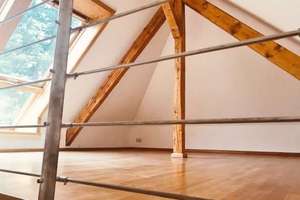 Interessante Dachgeschoss-Wohnung an der Ruhrallee – Ruhrallee 70, 45138 Huttrop, Essen – Vorschaubild 8