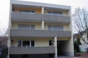 Schöne 1 Zimmer Wohnung mit Balkon/EBK/Bad in guter Lage...